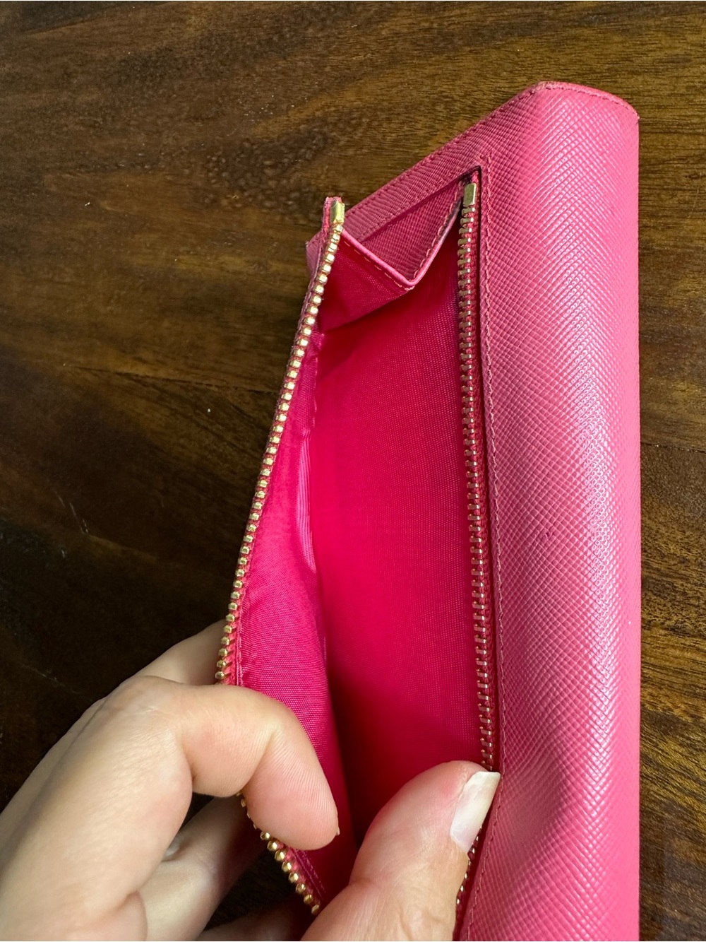 Authentic pre-loved Prada Hot Pink Saffiano Leather Continental Wallet - Picture 3 of 16